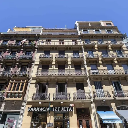 The Collection - Moraza Apartment